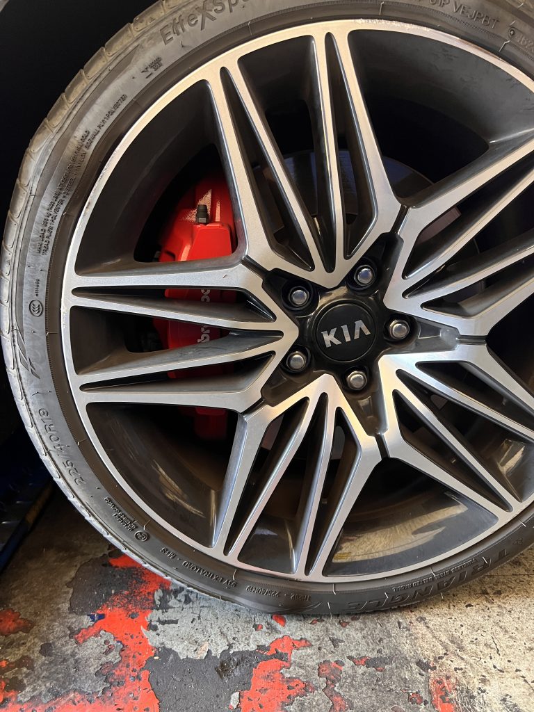 Sidewall Bubbles Triangle Tyre